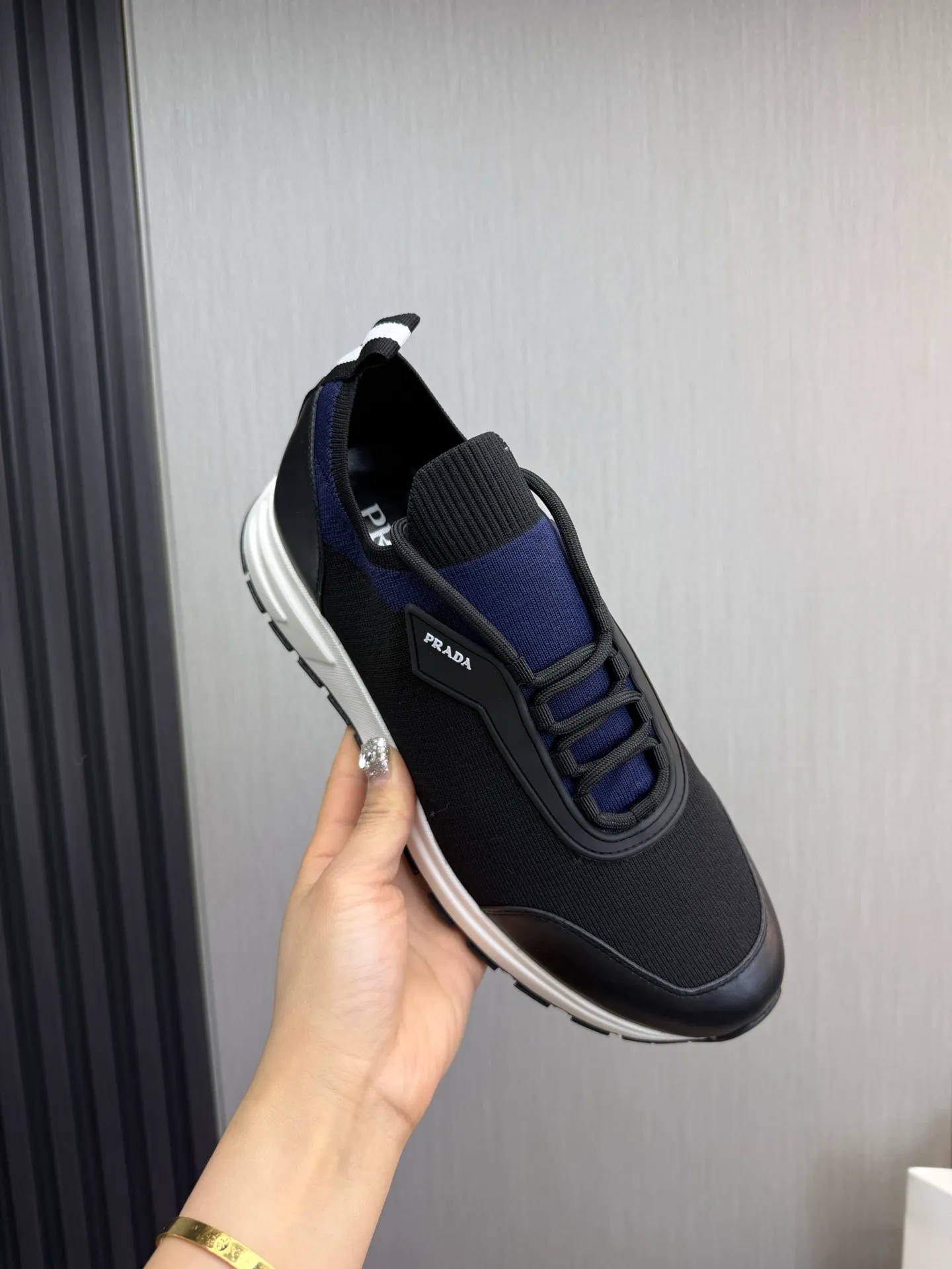 Men's shoes 💰500💰 [PRADA] Men's shoes are popular in the counter, official website is synchronized, 1 high-quality shipment ✔️Original fly-woven cowhide + cowhide lining, original original bottom, 38-45 (45 customized, non-refundable)